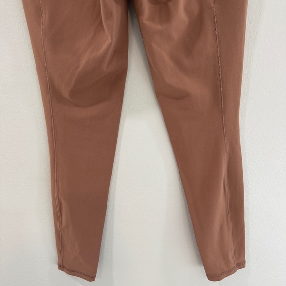 Athleta Salutation Stash High Rise 7/8 Legging - Picture 7 of 11